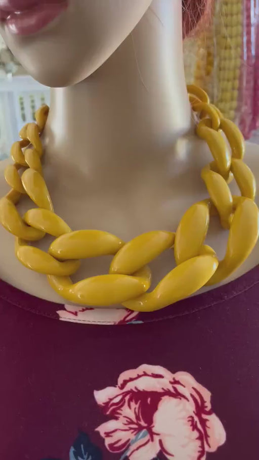 Chunky acrylic necklace , chunky chain necklace , mustard chain necklace , acrylic yellow necklace , acrylic statement necklace link big