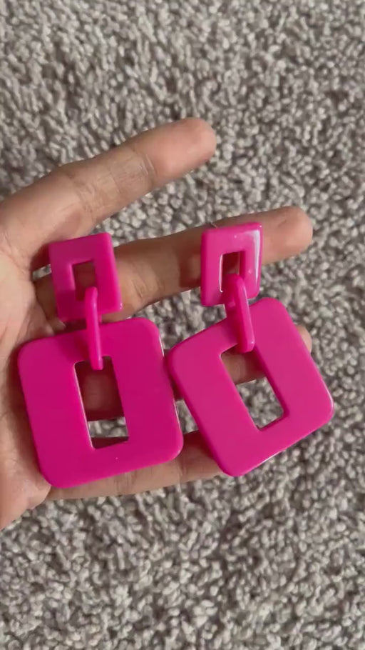 Hot pink earrings , Big pink acrylic earring , fuchsia earrings , fuchsia acrylic chain earrings , chunky pink earrings , statement earrings