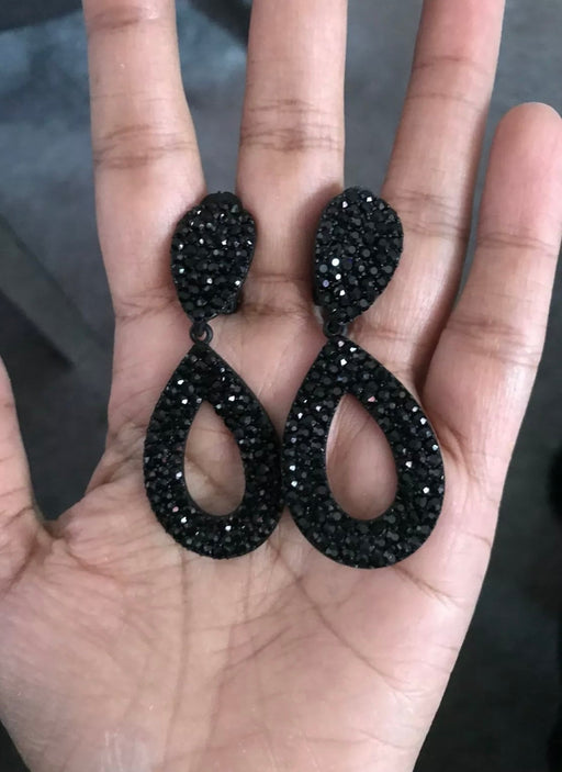 Clip on black earrings, clip on black crystal earrings, clip on prom earrings, black pageant earrings , clip on rhinestone earrings 2.5 inch