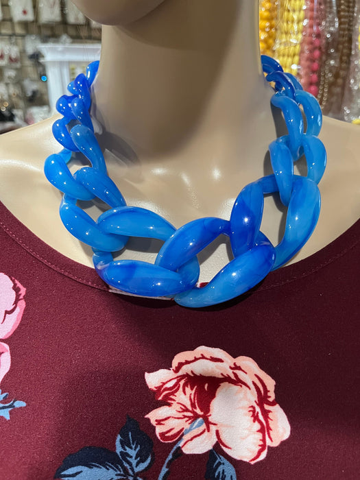 Acrylic necklace , chunky blue acrylic necklace , large Blu chain necklace , acrylic link chain necklace , big acrylic chain necklace