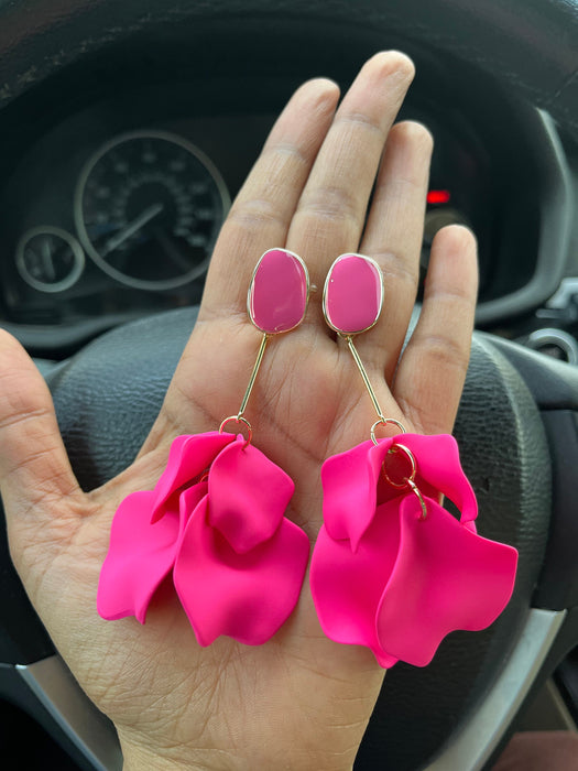 Hot pink earrings , pink acrylic earrings , fuchsia earrings , fuchsia flower earrings , chunky pink earrings ,pink flower statement