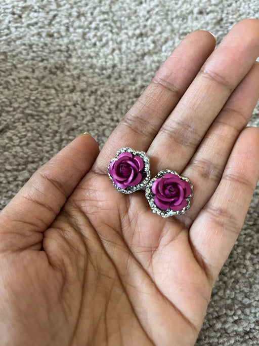 Fuchsia flower Studs, rose raspberry color stud earrings , magenta stud earrings, pageant earrings, pink crystal , dark pink flower earrings