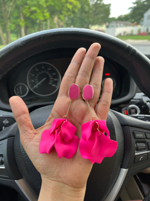 Hot pink earrings , pink acrylic earrings , fuchsia earrings , fuchsia flower earrings , chunky pink earrings ,pink flower statement