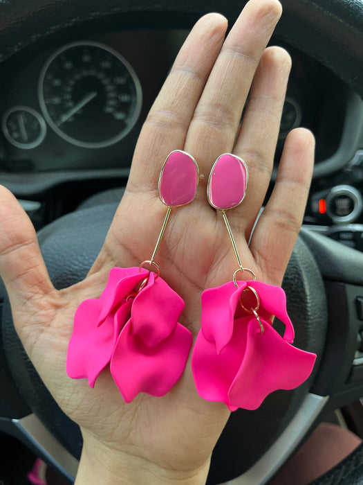 Hot pink earrings , pink acrylic earrings , fuchsia earrings , fuchsia flower earrings , chunky pink earrings ,pink flower statement