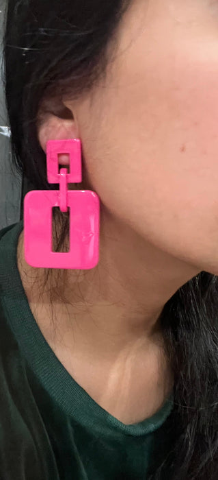 Hot pink earrings , Big pink acrylic earring , fuchsia earrings , fuchsia acrylic chain earrings , chunky pink earrings , statement earrings