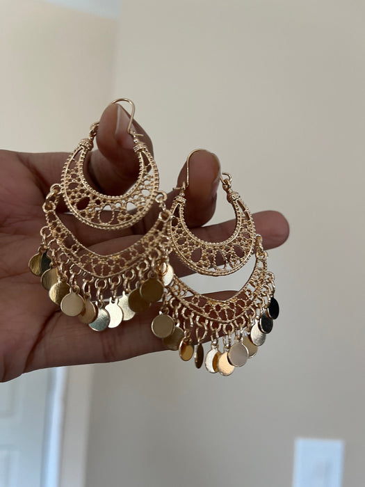 Long gold earrings ,big gold fringe earrings , gold wedding earrings , big gold earrings , large gold earrings , gold chandelier earring