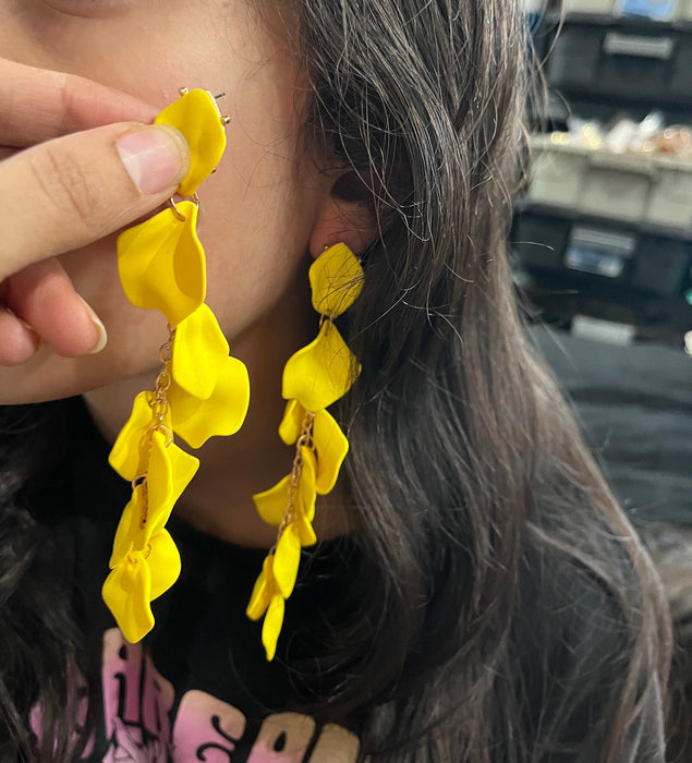 Yellow earrings , yellow flower earrings , yellow petal earrings , acrylic yellow earrings , yellow rose petal earring