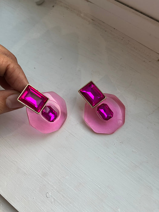 Fuchsia acrylic earrings , Big pink clear transparent acrylic earring , fuchsia earrings , chunky pink earrings , statement earrings