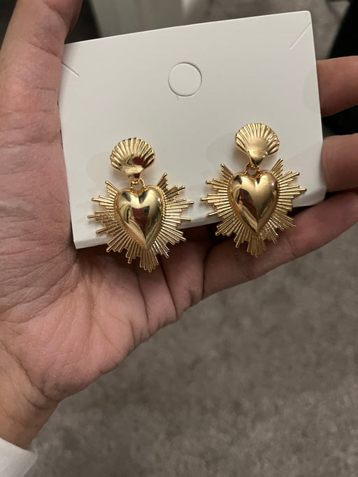 Long gold earrings ,big gold heart earrings , gold statement earrings chunky bold , big gold earrings , large gold earrings