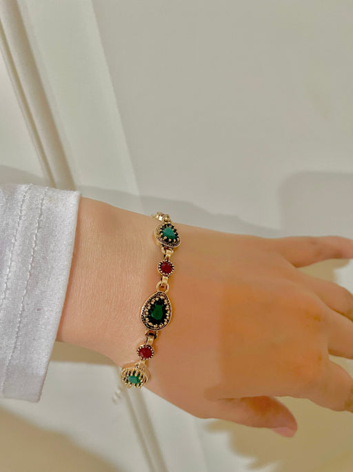 Golden bracelet, Vintage style bracelet lightweight , statement bracelet , gold bracelet , boho bracelet gold tone chunky green and red